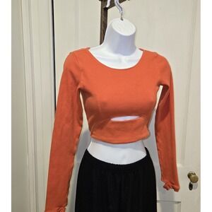 Free People Movement Cropped Top‎ Open Back Criss Cross Straps Thumb Holes